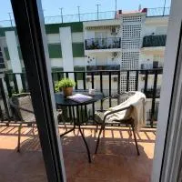 Cadizz Escolano - Ideal familias PetfrindlyWiFi, AC, hotel u gradu 'Puerto Real'