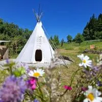 Cihelna 10 Teepee&Wine, хотел в Hlavňovice