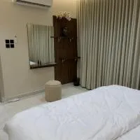 شقة مودرن غرفة وصالة, hotel v destinaci Burajda