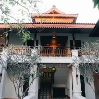 i Lanna House, hótel í Chiang Mai