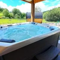 Gîte & Spa PRIVÉ "La Colline de Laveline" Proche GÉRARDMER, hotel v mestu Laveline-du-Houx
