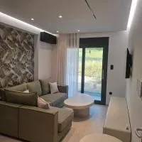 Minimal Nature Escape, hotel di Ioannina