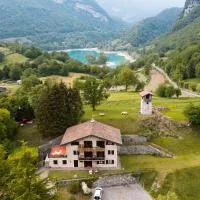 Residenza La Rustica Appartamento 9 vista lago, ξενοδοχείο σε Tenno