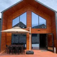 Rest Houses Issyk-Kul Opening 2026, hotel em Cholpon-Ata