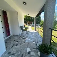 Vila Fina, ξενοδοχείο σε Laktaši