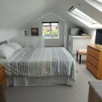 Avalon Guest Suite Ewell、Ewellのホテル
