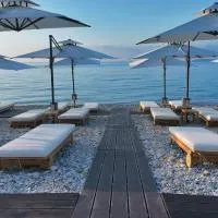 Ionian Crown Suites in Barbati, hotell i Barbati