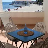 Les pieds dans l'eau, hotel en Mèze
