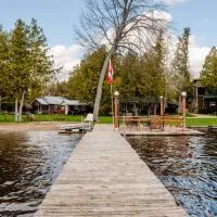 Beach, BBQ, Waterfront Ambleside Resort in Bobcaygeon, Kawartha, Hotel in Kawartha Lakes