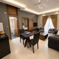 Matar Residence Hotel Suites, hotel v mestu Al Bawsharīyah
