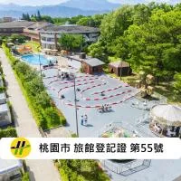 Taoyuan Yuehua Hotel & Golf Club, hotel i Longtan