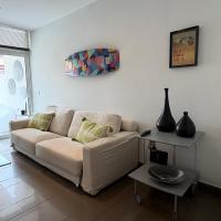 Topos exclusive Vouliagmeni ''Surfhouse'' &ndash; hotel w Atenach