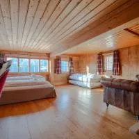 Spacious 3 bedroom Chalet near Flims, hotel em Trin
