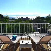 Stunning Seaview Apartment in Mati, Nea Makri, hotell Nea Makris