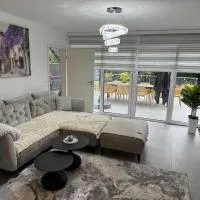 Modernes Appartment in Schifflange, hotel en Schifflange