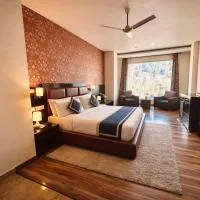 Tata Vista By Vaikunth - McLeod Ganj-Centrally Heated & Air Cooled # Near Mall Road # Big Parking # Lift #Spacious Rooms # Most Awarded # Property Of The Year #、マクロード・ガンジのホテル
