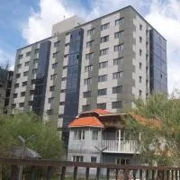 2 rooms apartment in the centre Ulgii city, hotell i Ölgiy