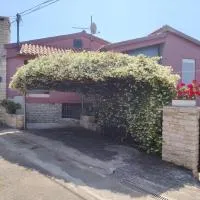 Gorgeous Apartment Garma, מלון בKavran
