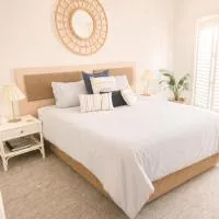 Oaks Pacific Blue Resort - Studio Lagoon Apartment, hotel en Salamander Bay