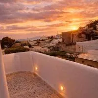 Dauti Central Suites, hotel di Karterados