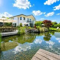 Schäfers - Ihr Wohlfühlort, Ferienwohnungen & Ferienhaus am Naturteich an 2 Seen bei Leipzig, hotel Großpösnában