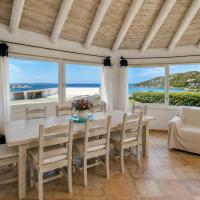 Sea View Three-Bedroom House 50m from the Beach 3, hotel u gradu Baja Sardinia