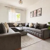 Cosy Apartment Near Beach & Airport, hotel in Tanger
