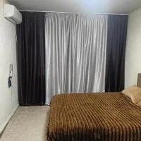 2 кімнатні апартаменти в центрі міста, hotel a Pavlohrad