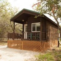 Medina Lake Camping Resort Studio Cabin 1