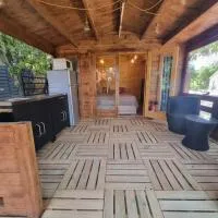 Le Petit Cocon Spa privatif et jardin au calme, hotel in Le Muy