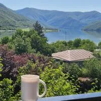 cozy house-Ananuri V, hotel u gradu Ananuri