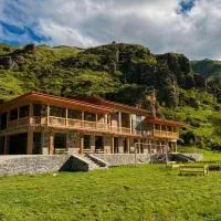 Vardzia Hills, hotel u gradu Gogasheni