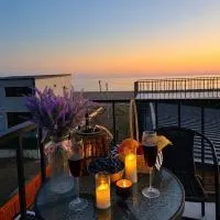 Trio Villas Retreat: Grigoleti şehrinde bir otel