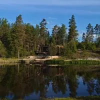 AVOTUPJi, hotel em Plānupe