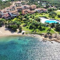 Residence with pool and beach in Porto Rotondo, Hotel in Porto Rotondo