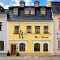 Das Büttner - Im Herzen von Schneeberg mit Parkplatz，施內貝格的飯店