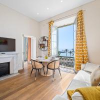 LES SABLETTES Bord de Mer Central Terrasse, hotel a Menton