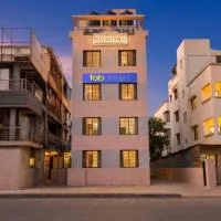 Viesnīca FabHotel Destination 42 - Nr Pheonix Mall pilsētā Kharadi