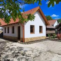 Strázsa Porta, hotell i Monor