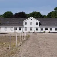 Holtegaard Bed & Breakfast, hotel v mestu Dronninglund