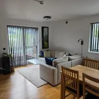 Apartment with terrace, pool, sauna, and free parking, hótel í Vossevangen