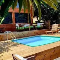 Kedra Village Retreats - Mountain Escape، فندق في Kédra