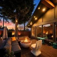 Sunny 3-Bedroom Ground Floor Suite, Tsawwassen: Delta şehrinde bir otel