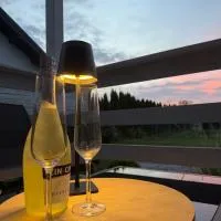 Domki u Izabeli niedaleko Darłowa, hotel di Rusko