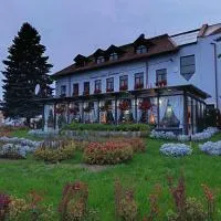 Boutique Hotel Empress, hotel v Rožňave