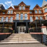 Queens Hotel Belfast, hotel in Belfast