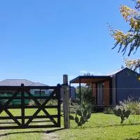 Cantal Tiny Houses, מלון בסלטה