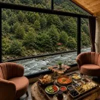 Villa Del Rio Karadeniz River Palace Ayder, hotel em Çamlıhemşin