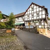 Zum Alten Turm – hotel w mieście Hennef