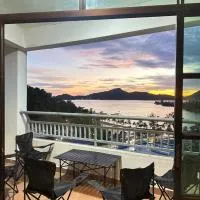 Studio Room Marina Height's Hotel Residence with Seaview, hotel Lumutban